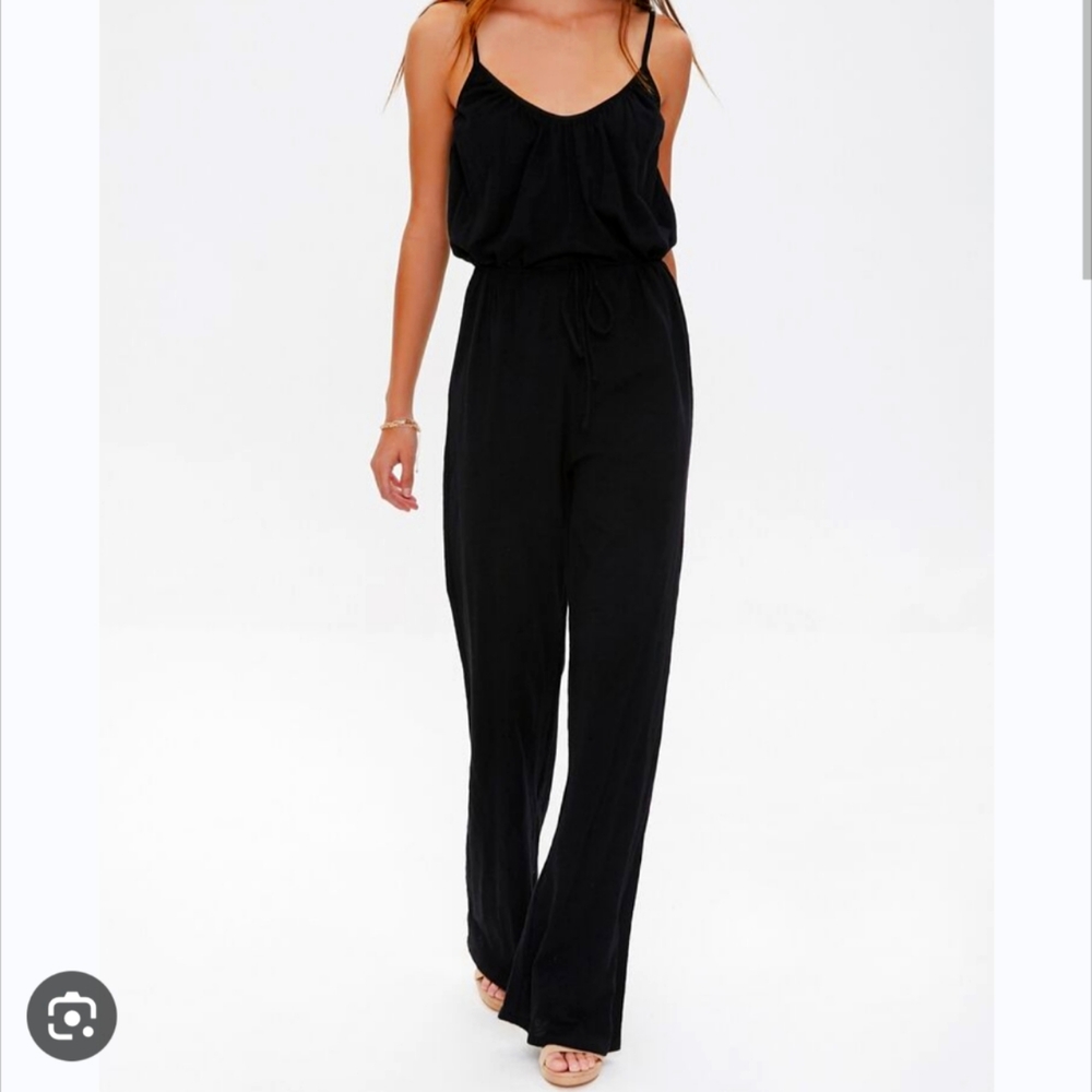 NWT, Forever 21, Black Tie Waist Cami Jumpsuit. Size M
